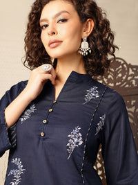 House of Pataudi Floral Embroidered Pure Cotton Kurti with Trousers
