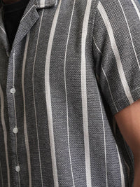 LOCOMOTIVE Premium Mock Lino Dobby Textured Striper Camp Collar Shirt