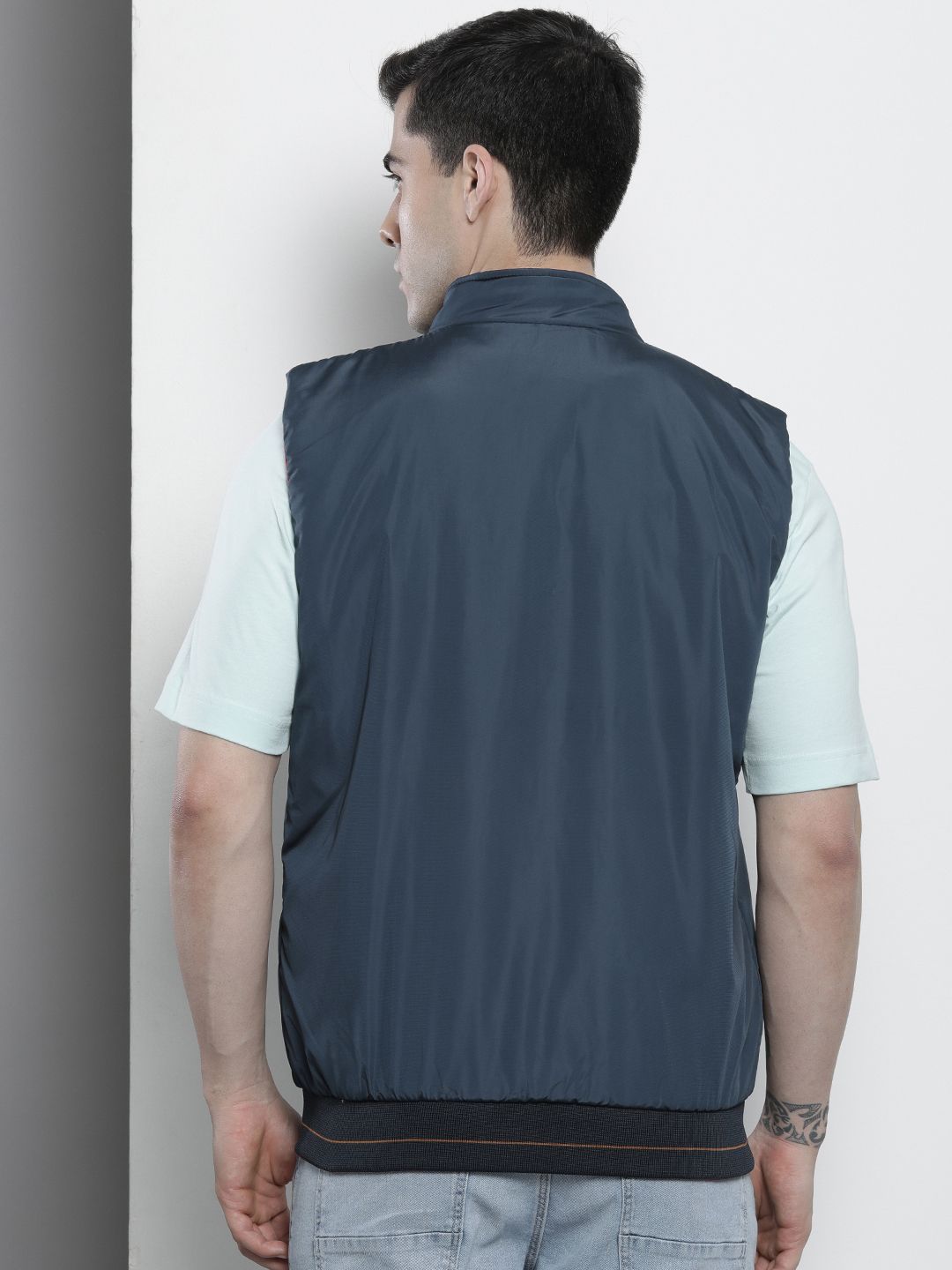 The Indian Garage Co Men Sleeveless Zip-Front Reversible Bomber Jacket