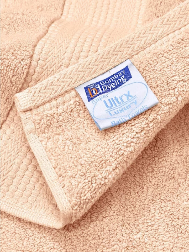 BOMBAY DYEING Peach Pure Cotton 650 GSM Bath Towel