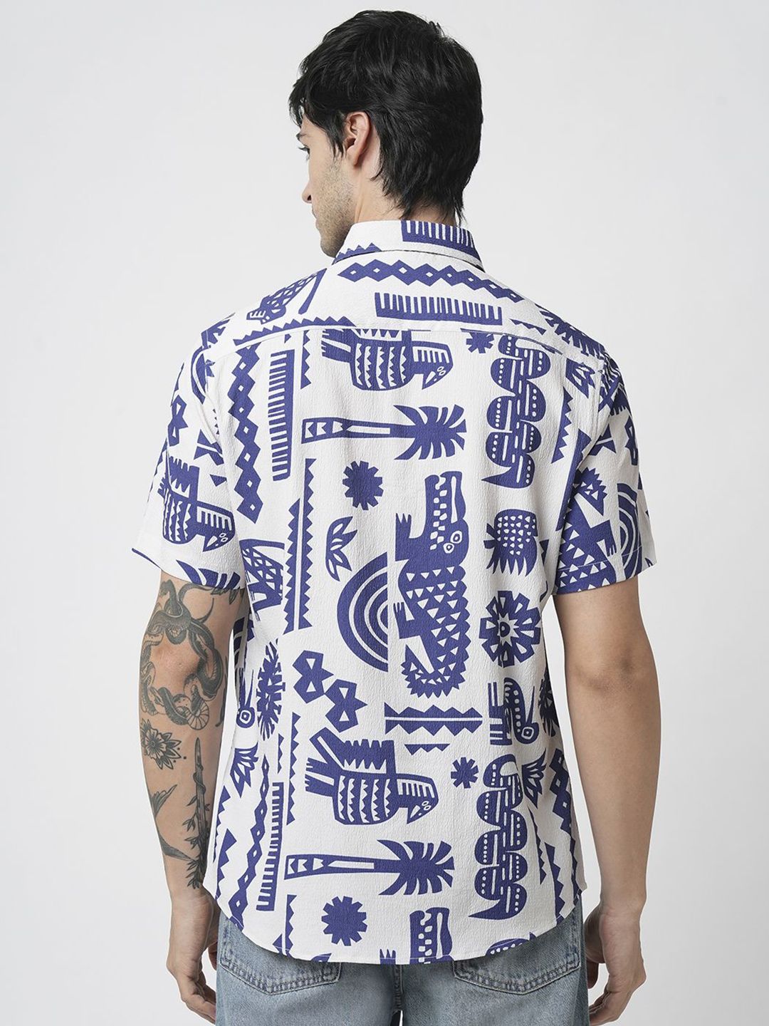 VASTRADO Men Classic Cutaway Collar Abstract Printed Slim Fit Casual Shirt