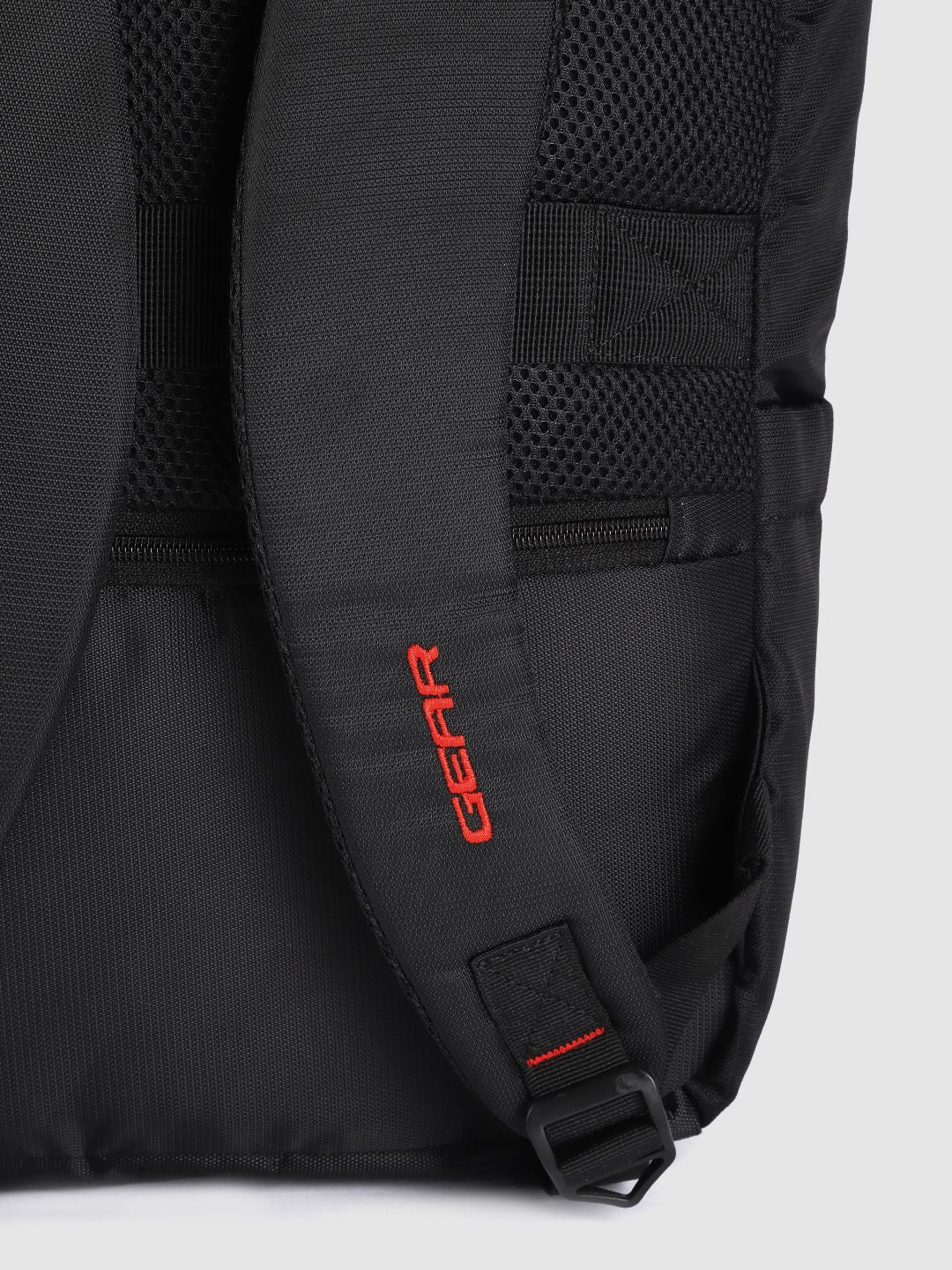Gear Unisex Black Solid 16 Inch Laptop Backpack