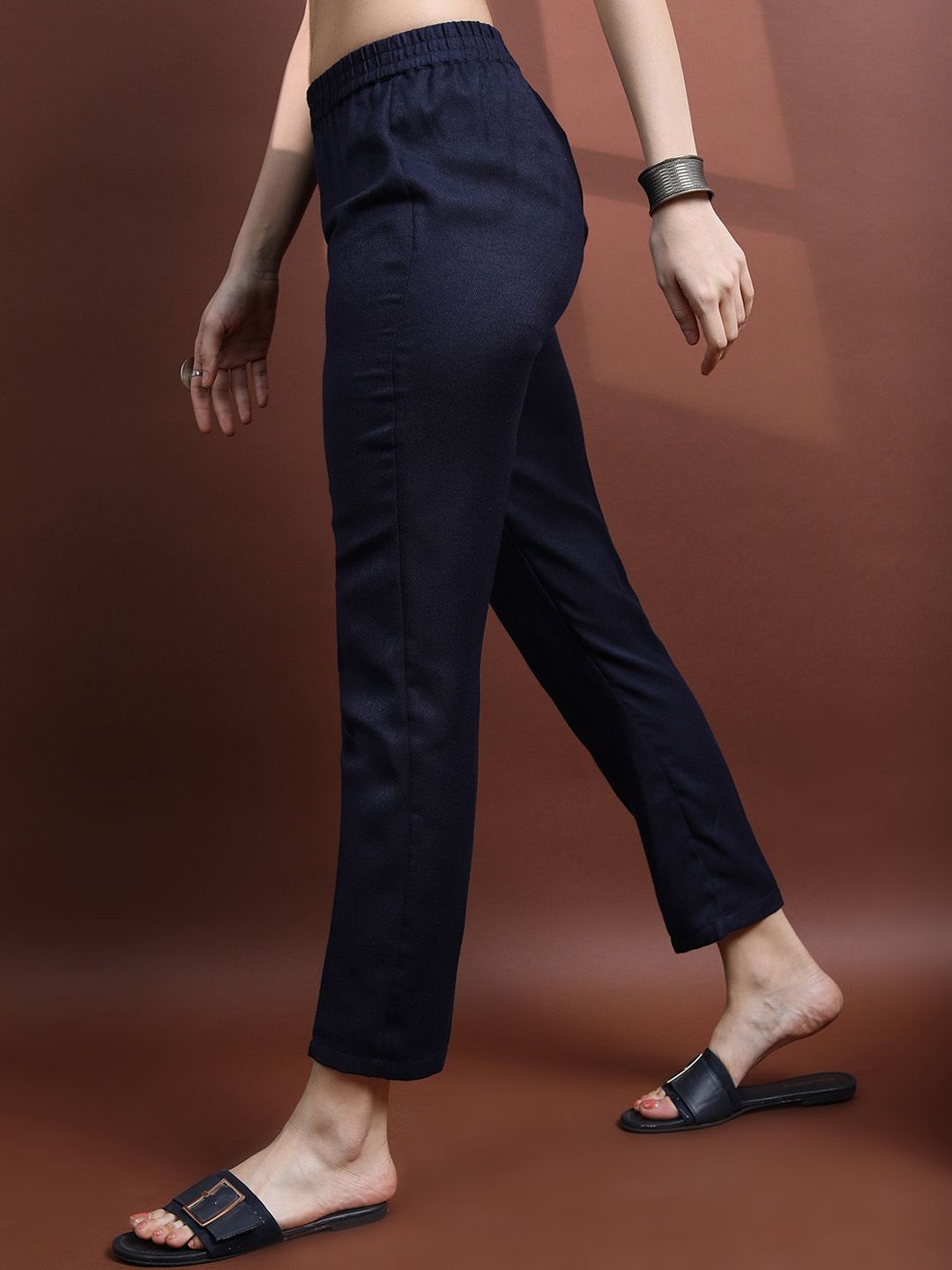 Vishudh Embroidered Faux Pashmina Kurta with Trousers