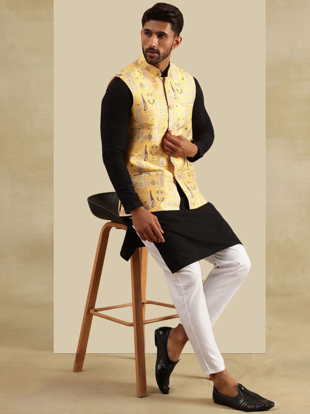 SOJANYA Jaket Nehru Design Brocade Geometrik