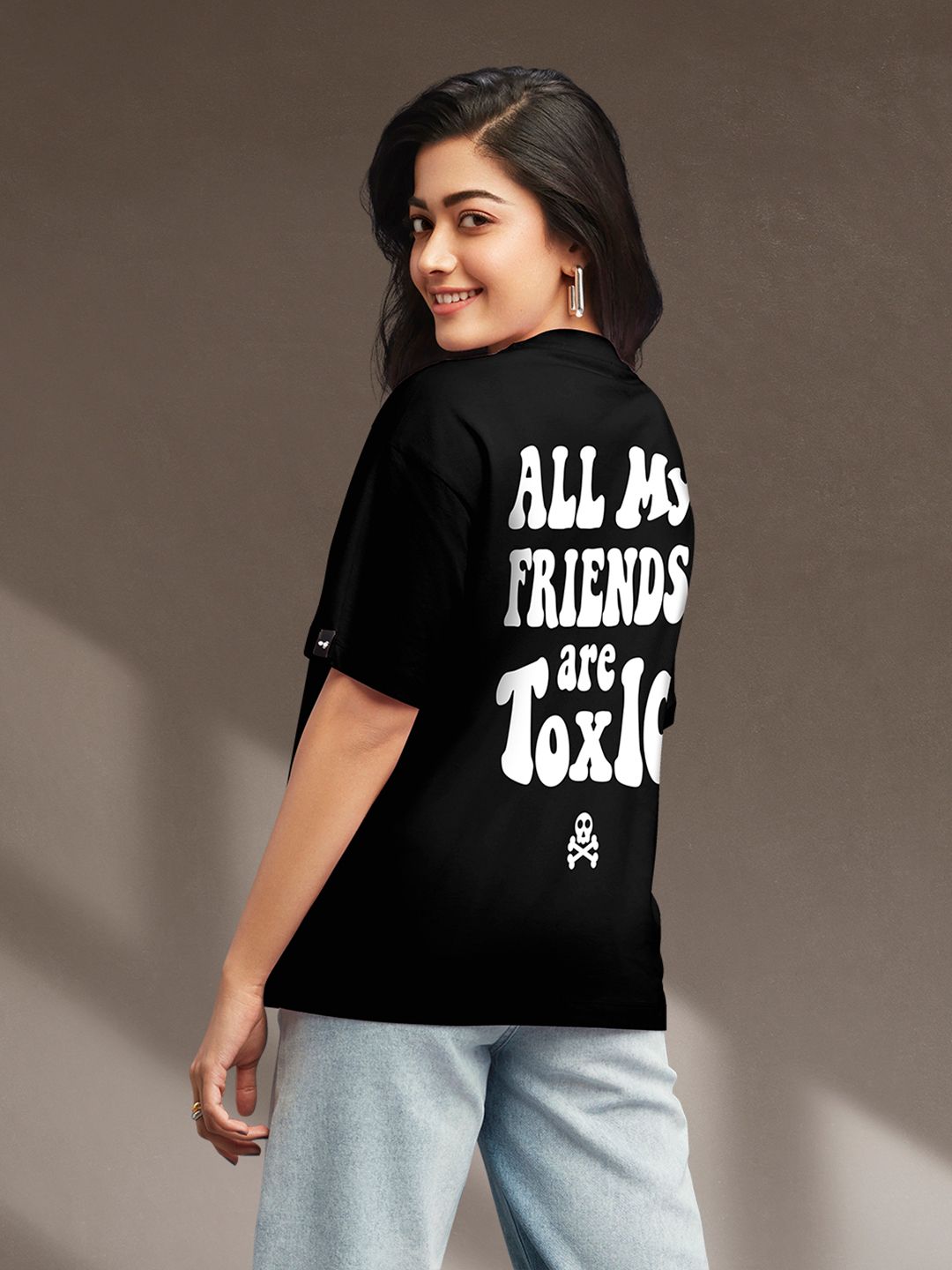 Bewakoof Typography Print Oversized T-shirt