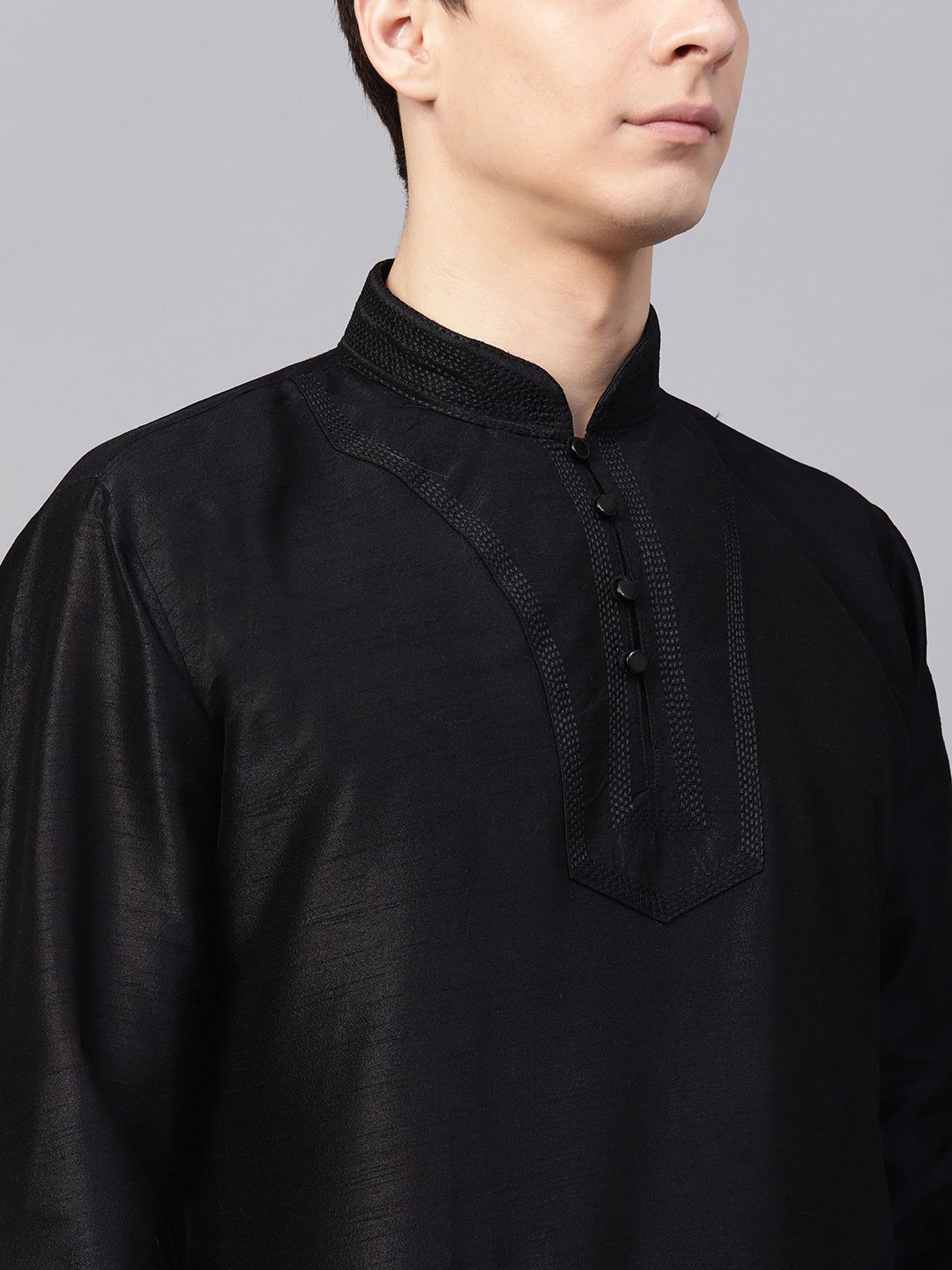 SOJANYA Lelaki Hitam Solid Kurta Lurus