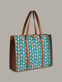 TEAL BY CHUMBAK Owl March Printed Shopper Tote Bag