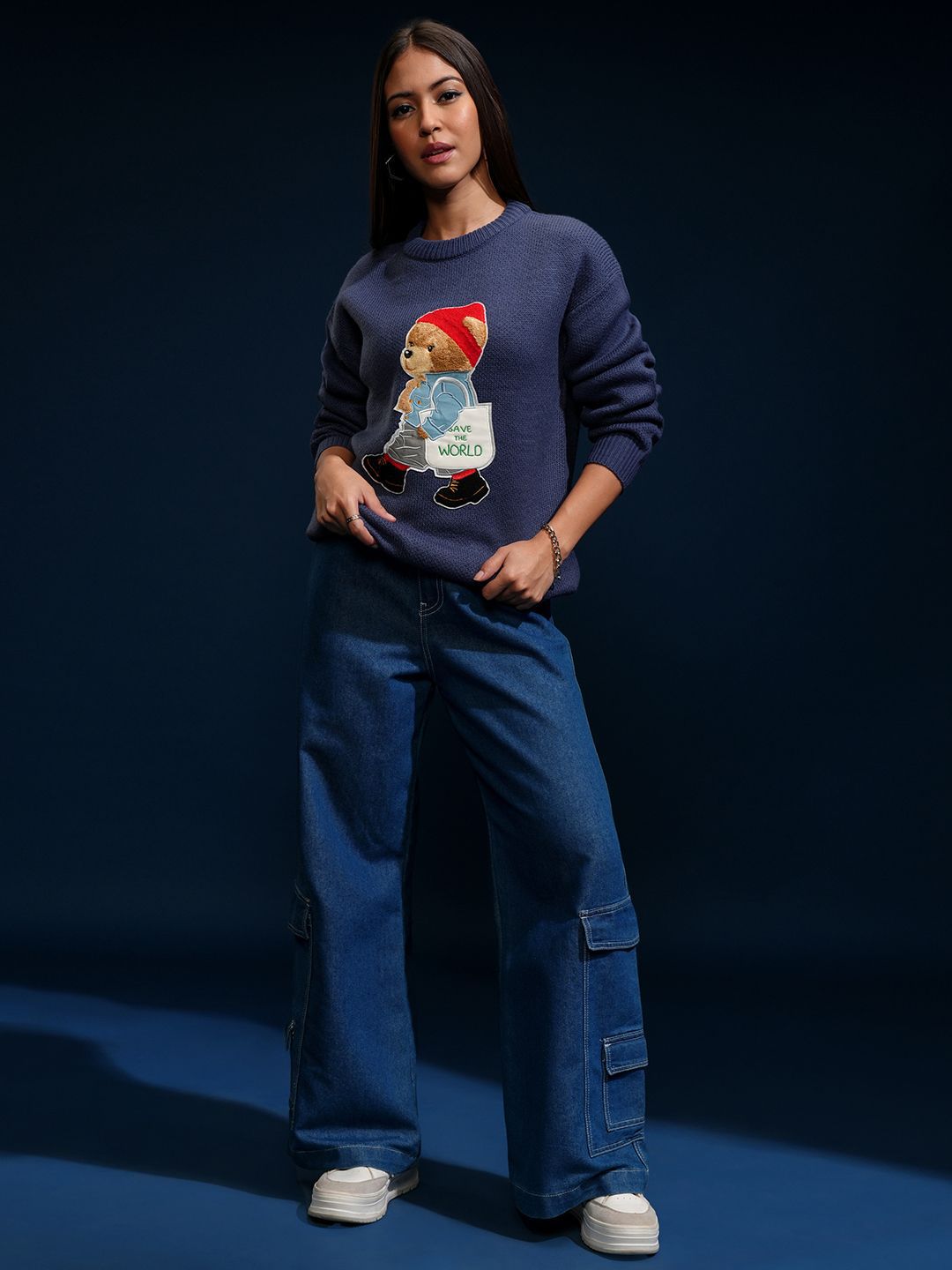 Espyr oleh Tokyo Talkies Wanita Dihiasi Sweater Leher Bulat