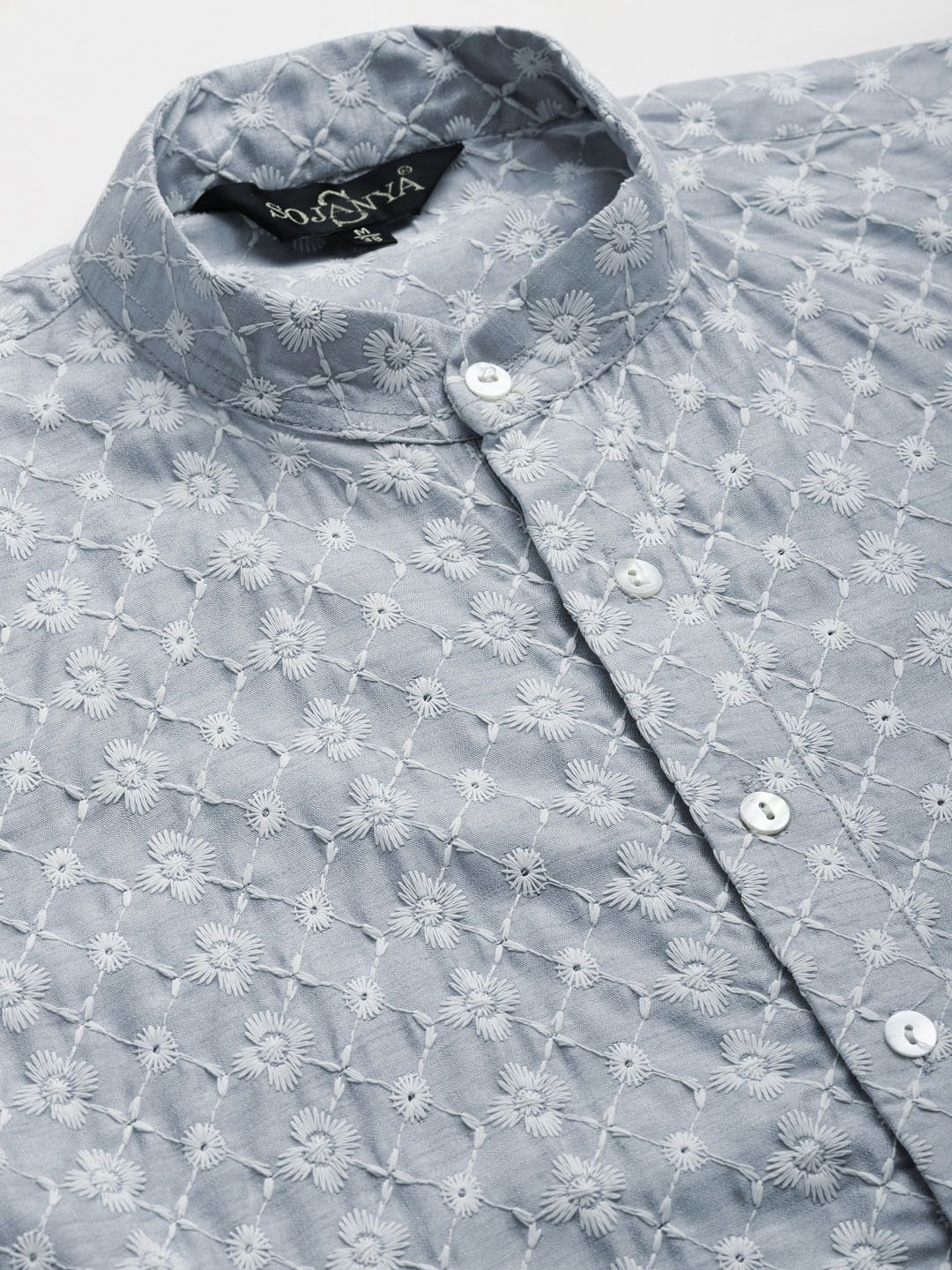 SOJANYA Kurta Bersulam Chikankari Kelabu Lelaki dengan Jaket Churidar & Nehru