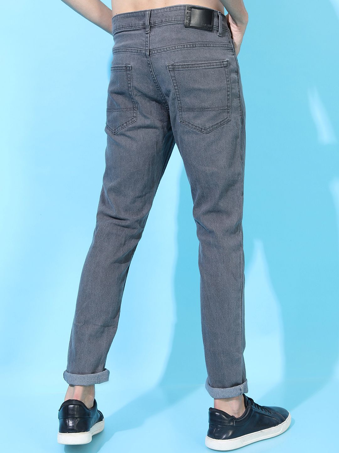 HIGHLANDER Men Grey Super Slim Fit Mid-Rise Clean Look Stretchable Jeans