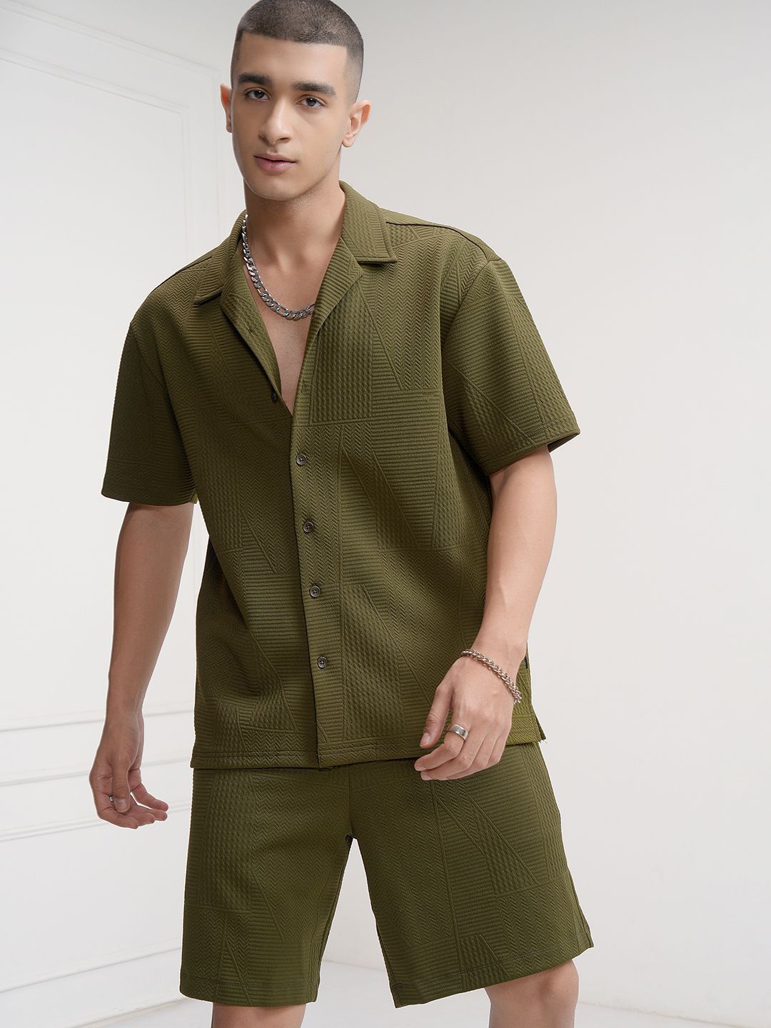 HIGHLANDER Self Design Cuban Collar Shirt With Shorts