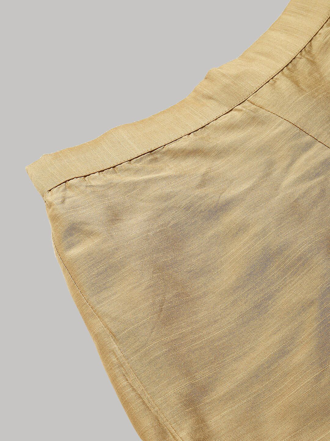 W Women Gold-Toned Comfort Cropped Parallel Trousers