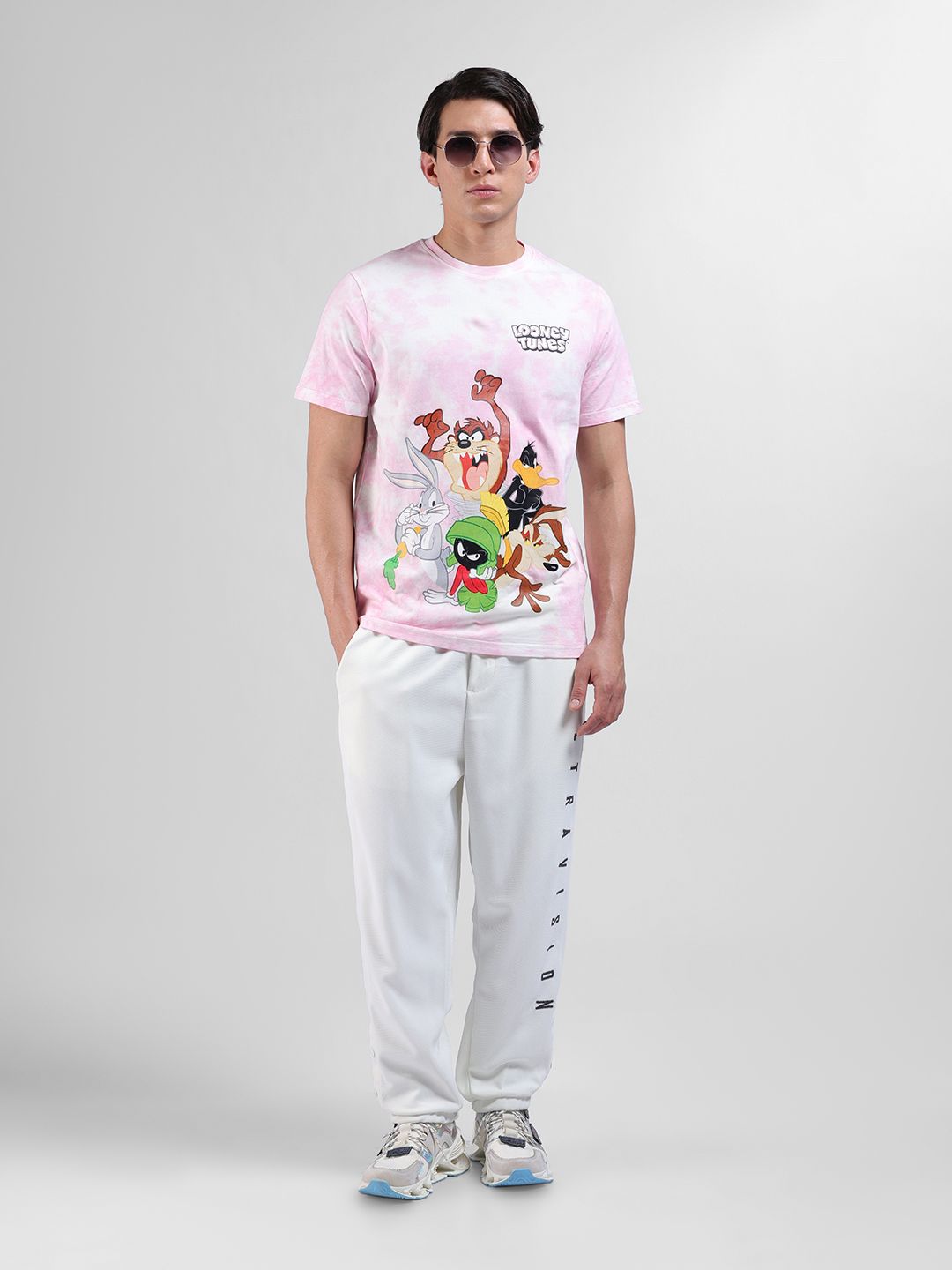 The Indian Garage Co Men Slim Fit Tie & Dye Looney Tunes T-Shirt