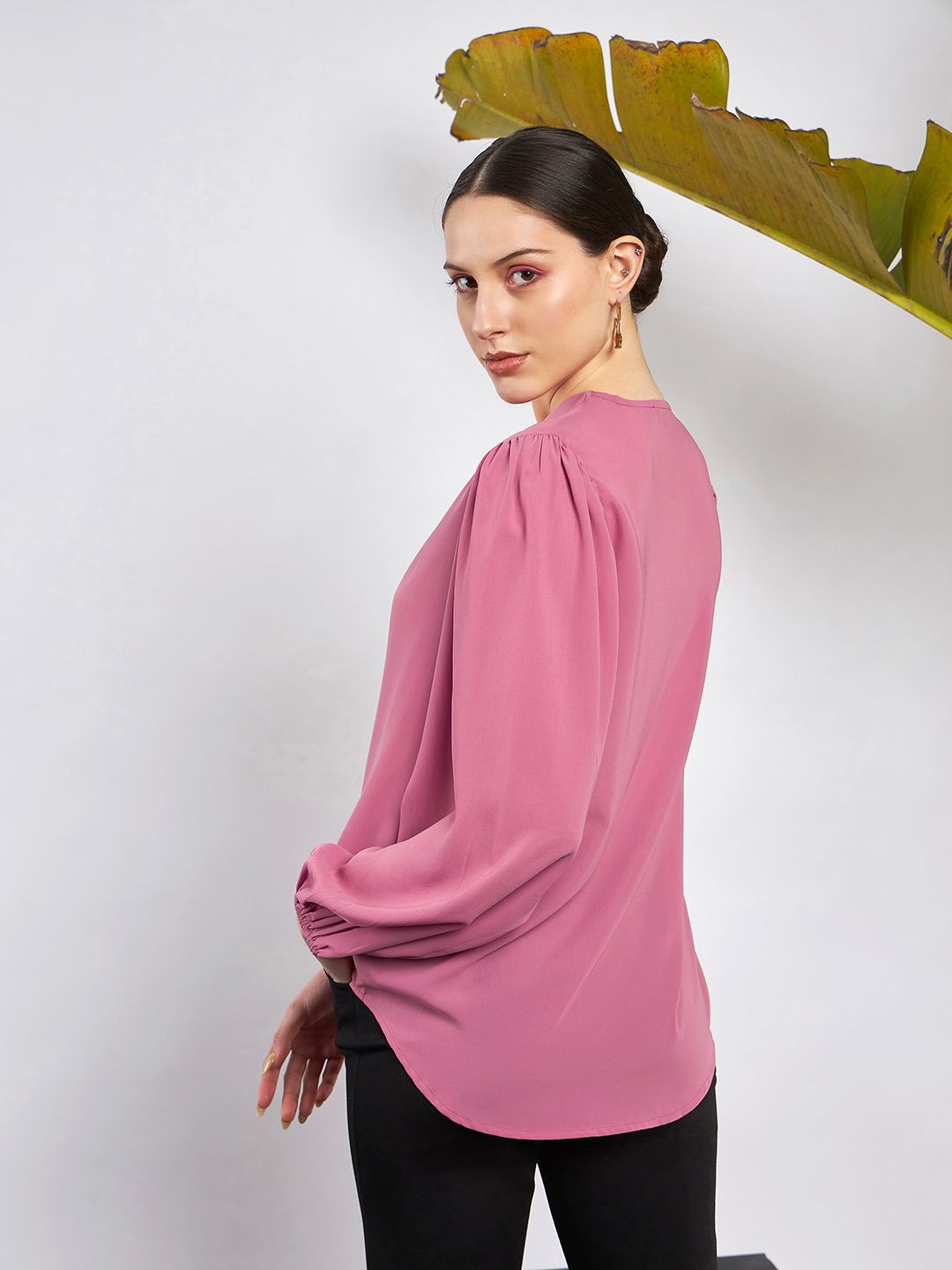 SASSAFRAS Mandarin Collar Puff Sleeve Georgette Top