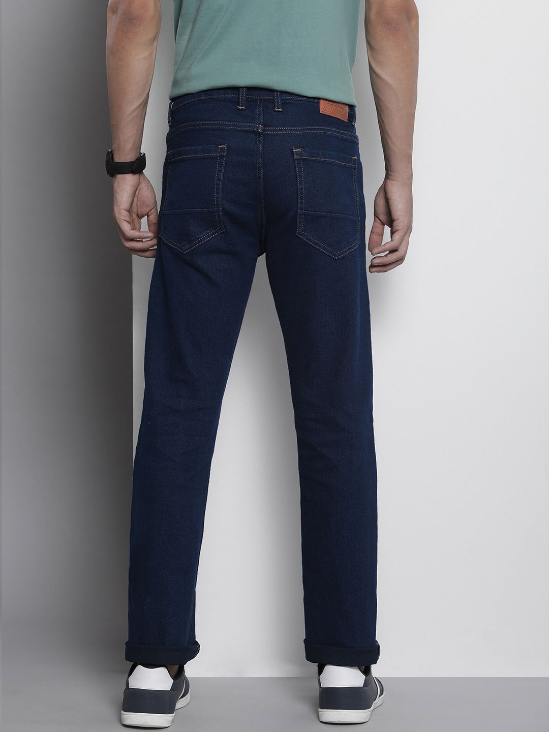 The Indian Garage Co Men Slim Straight Fit Stretchable Jeans