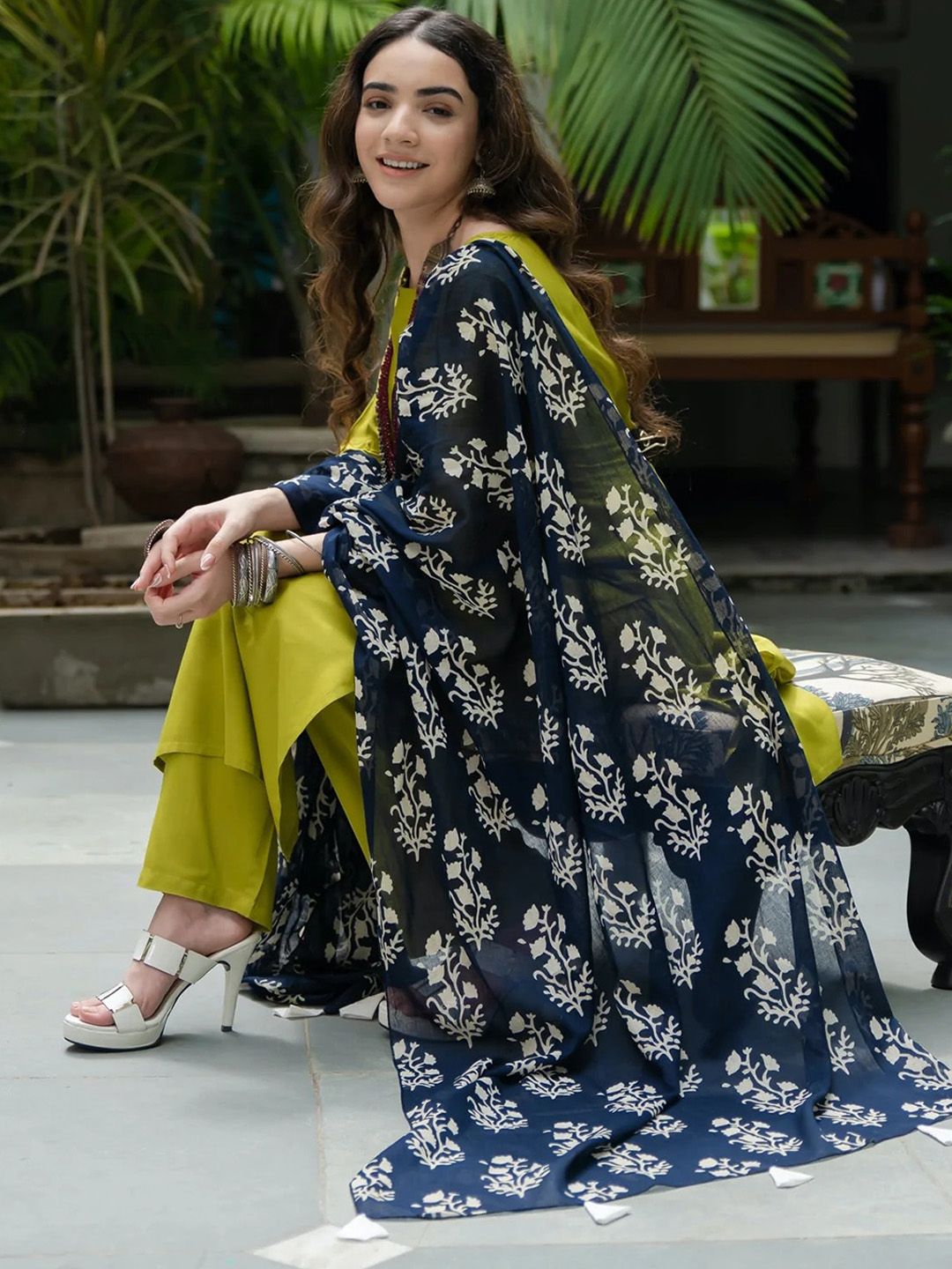 Rustorange Women Round Neck Kurta with Salwar & With Dupatta