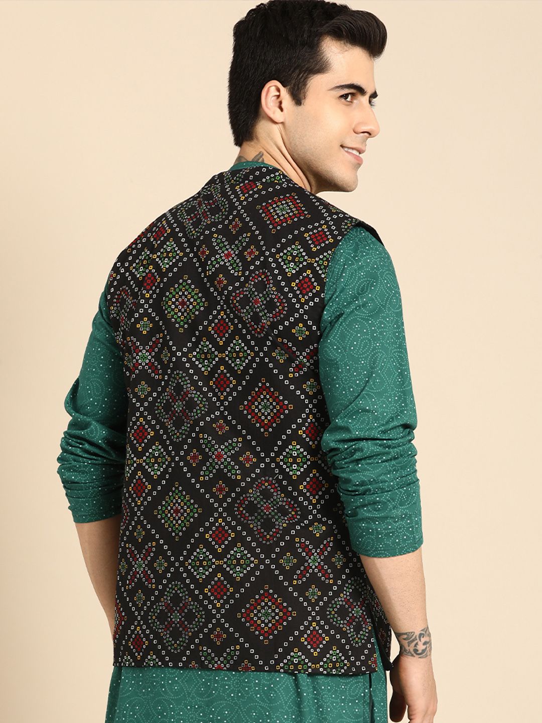 Anouk Men Black & White Bandhani Printed Pure Cotton Nehru Jacket