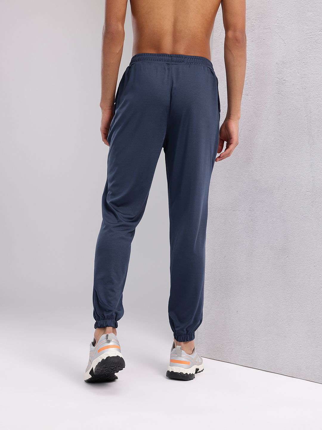HRX by Hrithik Roshan Men Brand Logo Printed Mid-Rise Rapid-Dry Training Joggers