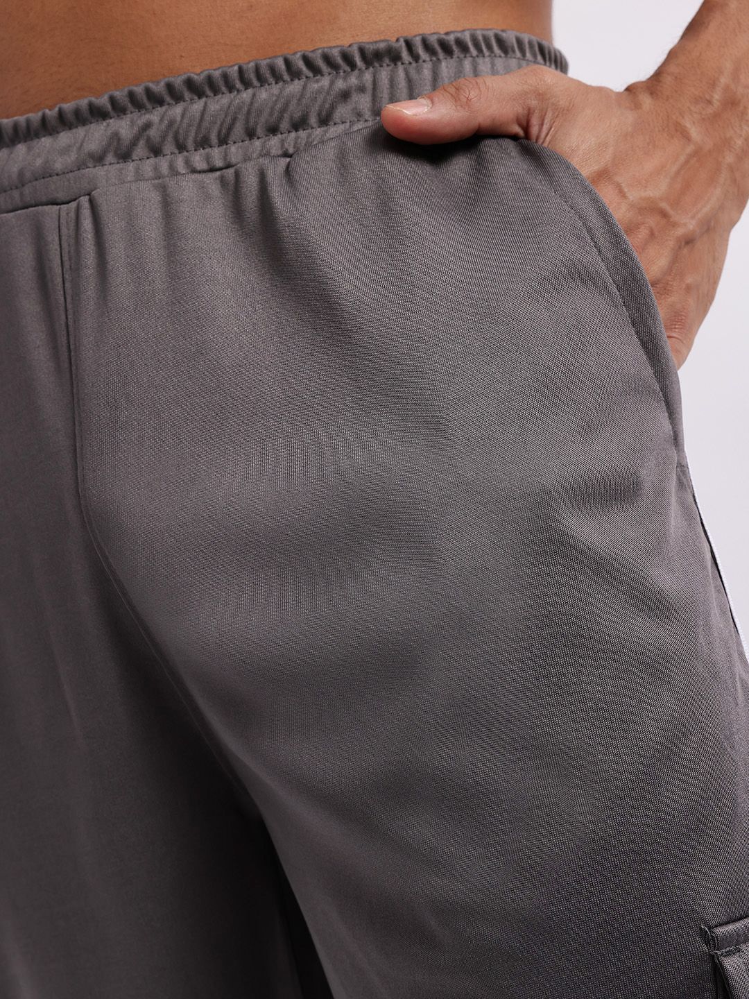 HRX by Hrithik Roshan Men Mid-Rise Rapid-Dry Training Joggers