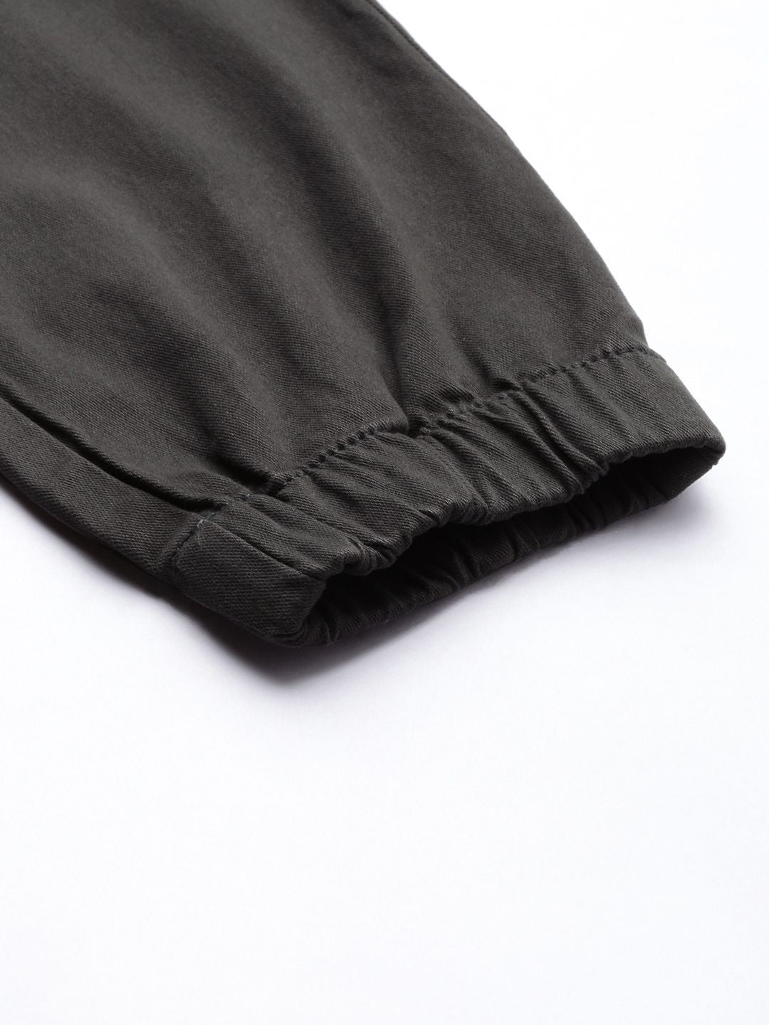 The Indian Garage Co Men Charcoal Grey Slim Fit Cargos Trousers