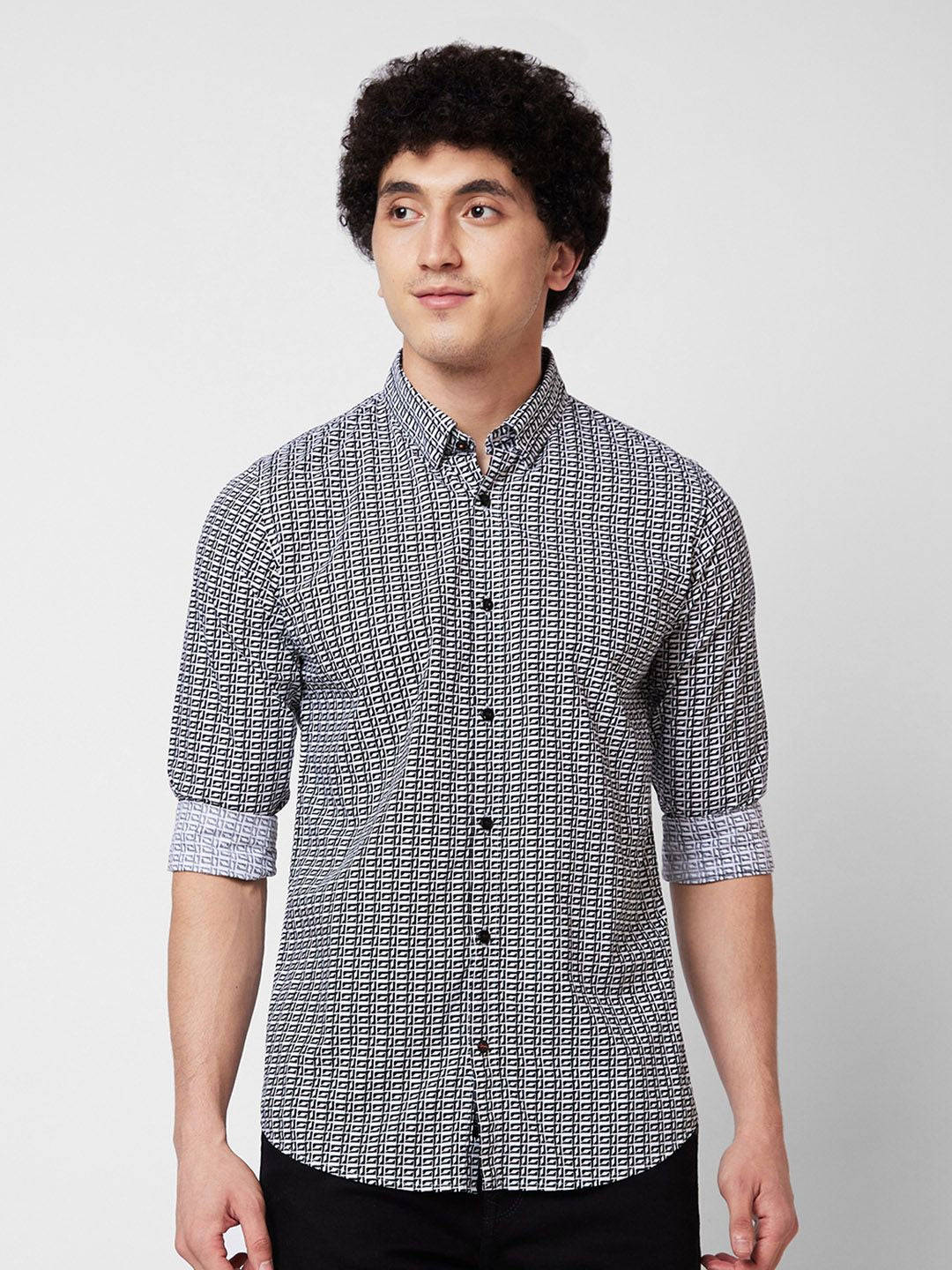 SPYKAR Geometric Printed Spread Collar Cotton Casual Shirt
