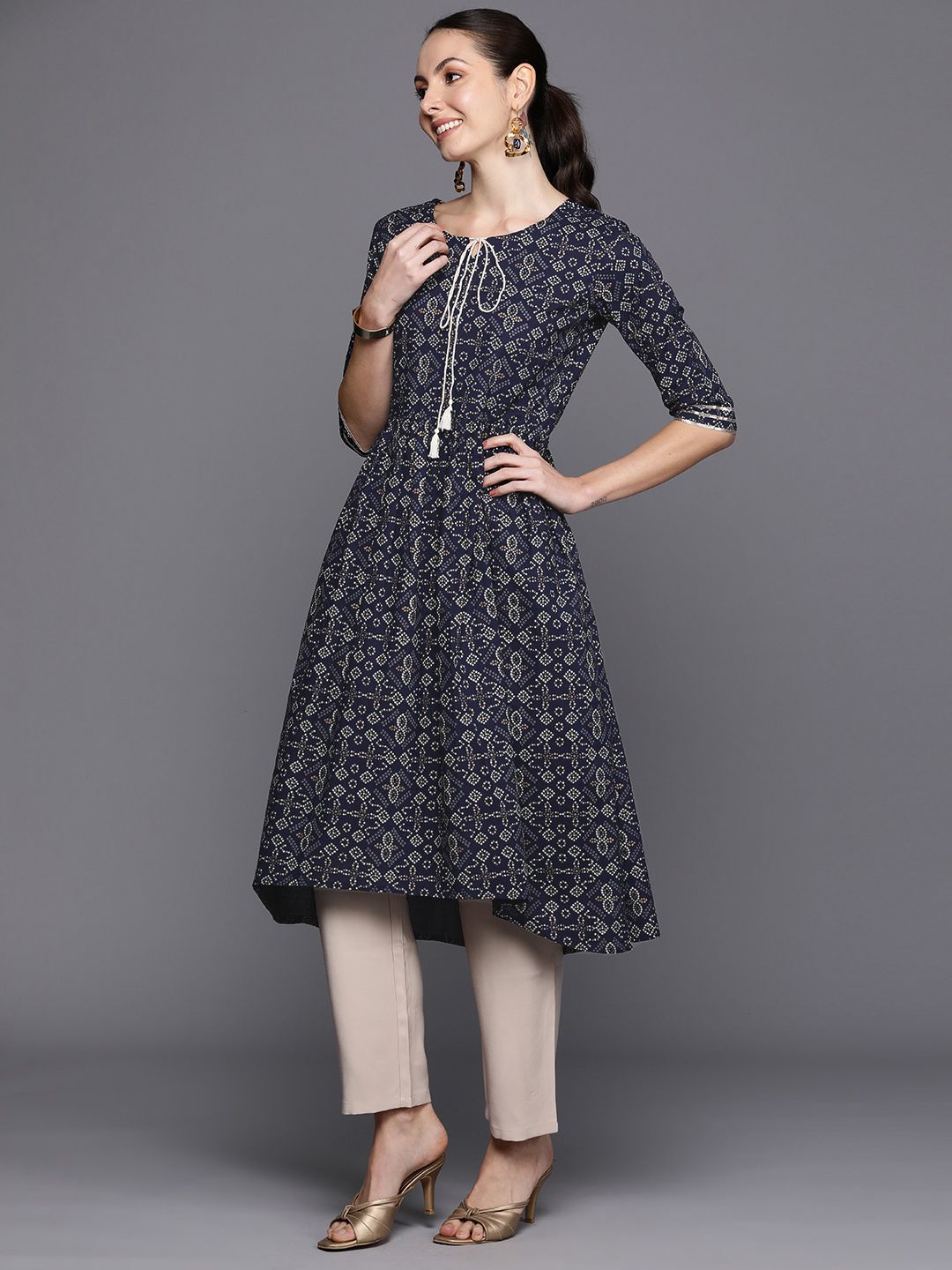 Indo Era Bandhani Foil Printed Tie-Up Neck Indigo Kurta