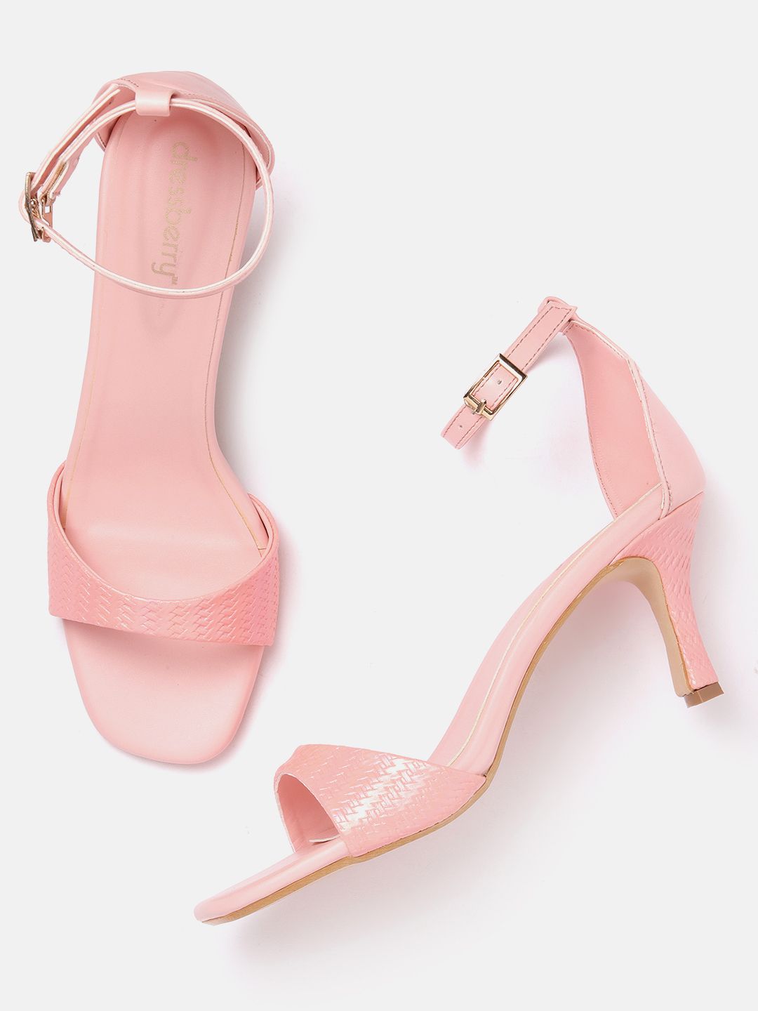 DressBerry Women Textured Mid-Top Slim Heels