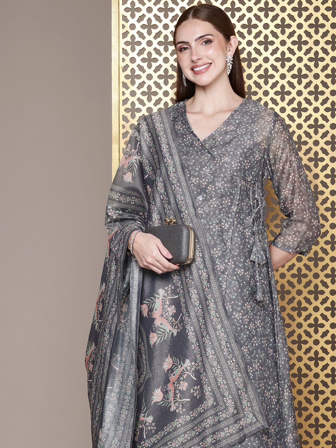 House of Pataudi Women Floral Printed Angrakha Jashn Kurta With Trousers & Dupatta