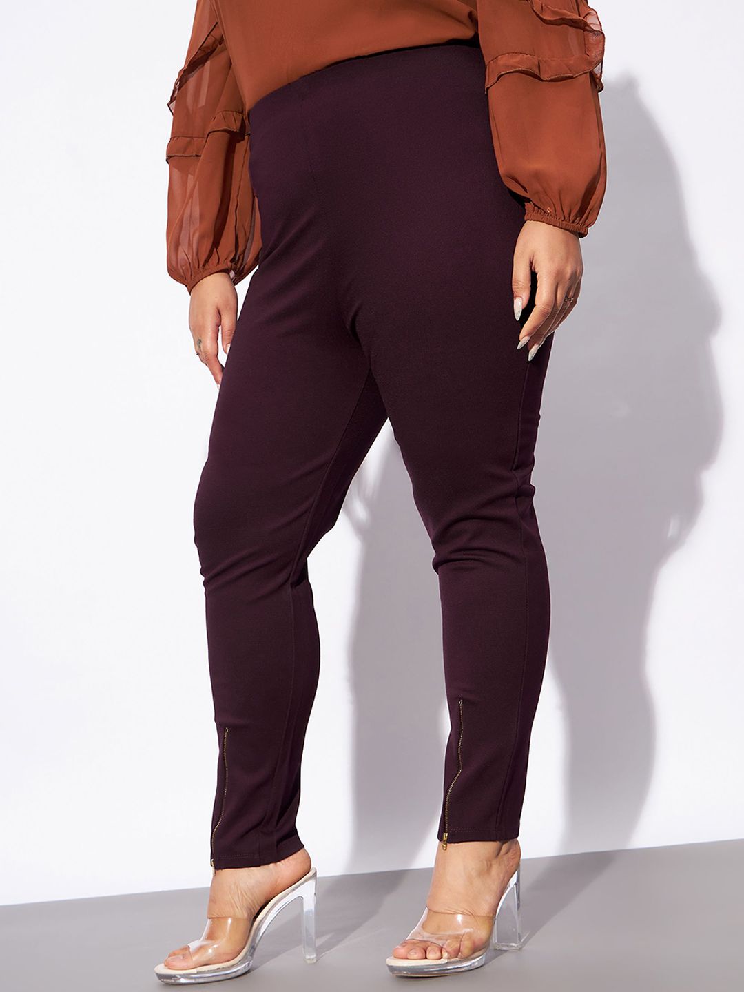SASSAFRAS Curve Women Plus Size Burgundy Slim Fit Zip Detail Regular Trousers