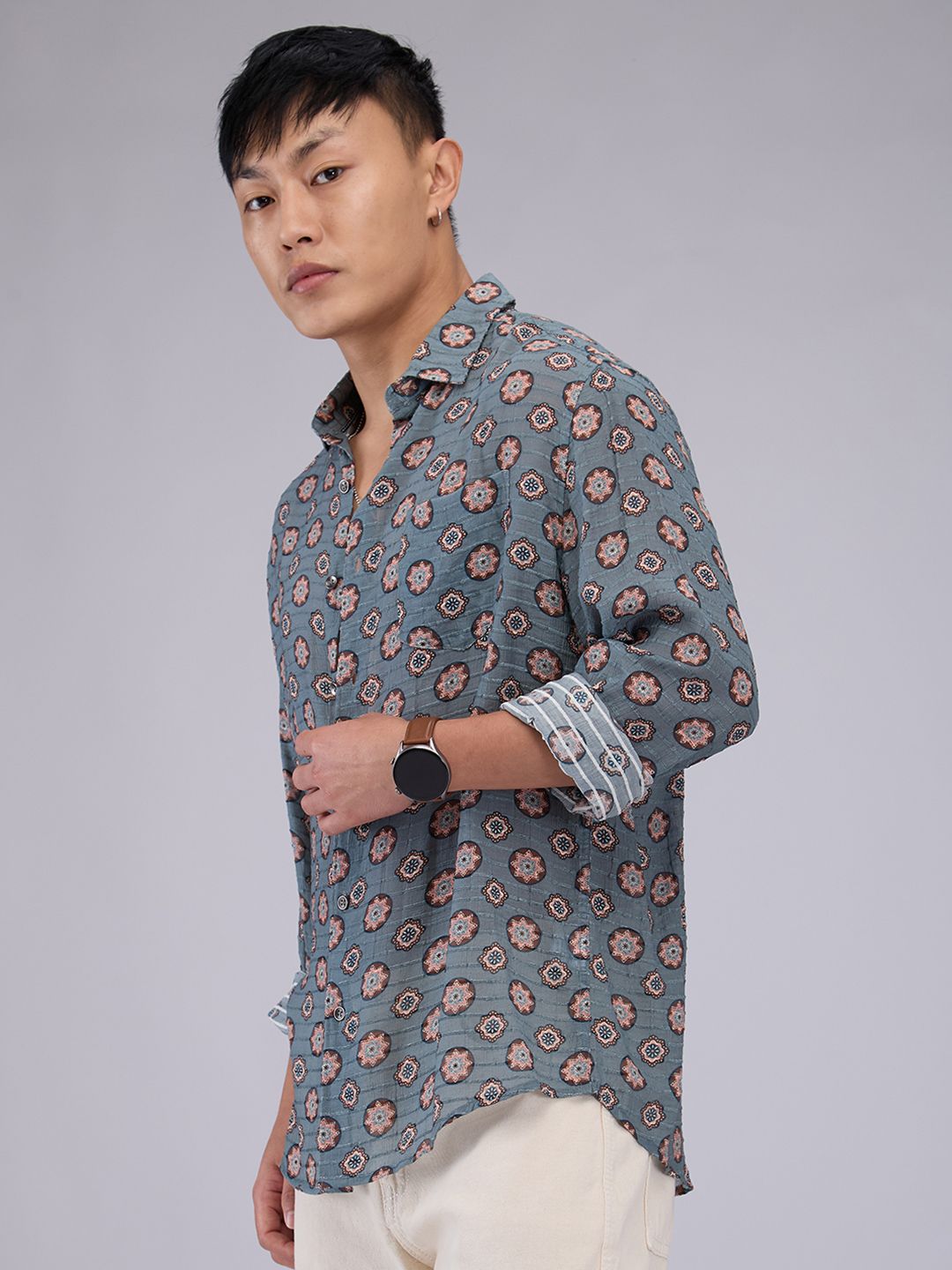 VASTRADO Men Classic Fit Spread Collar Floral Printed Relaxed Fit Casual Shirt