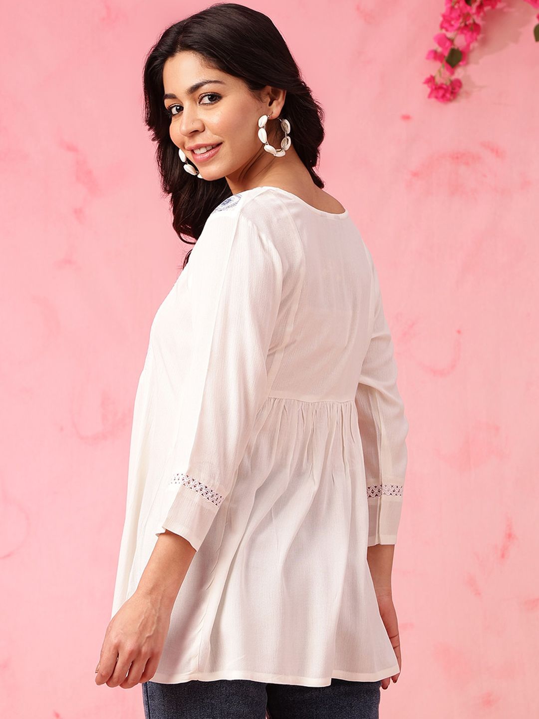 Anouk Ethnic Motifs Yoke Design Thread Work A-Line Short Kurti
