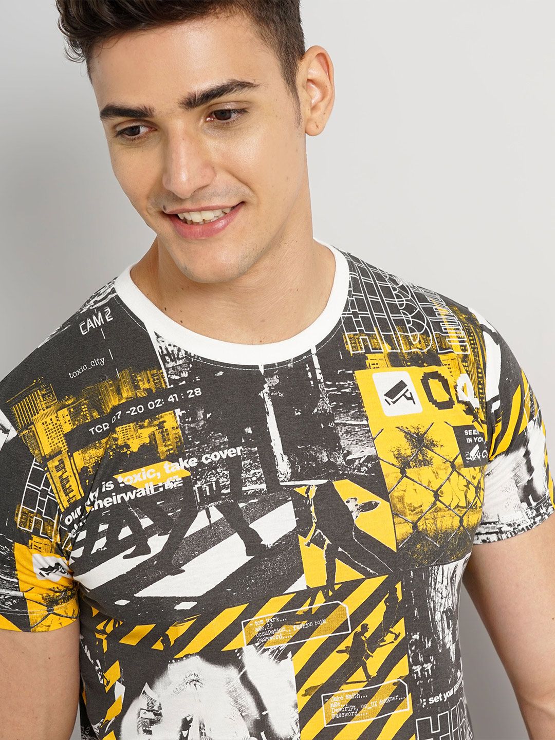 The Indian Garage Co People and Places Printed Casual T-shirt