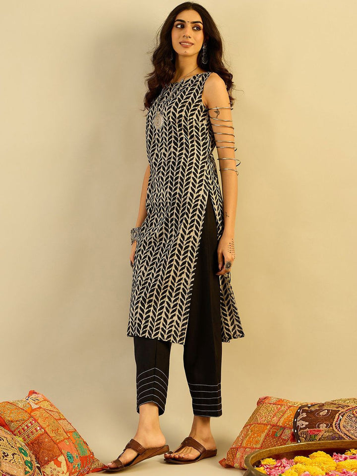 Indo Era Women Floral Printed Indie Prints Kurta