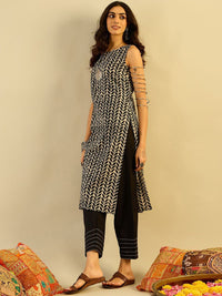 Indo Era Women Floral Printed Indie Prints Kurta