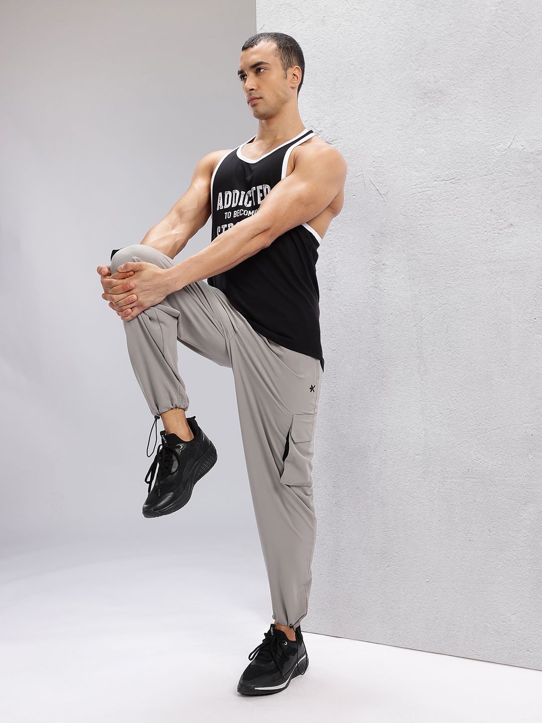 HRX by Hrithik Roshan Men Cargo-Style Training Parachute Track Pants