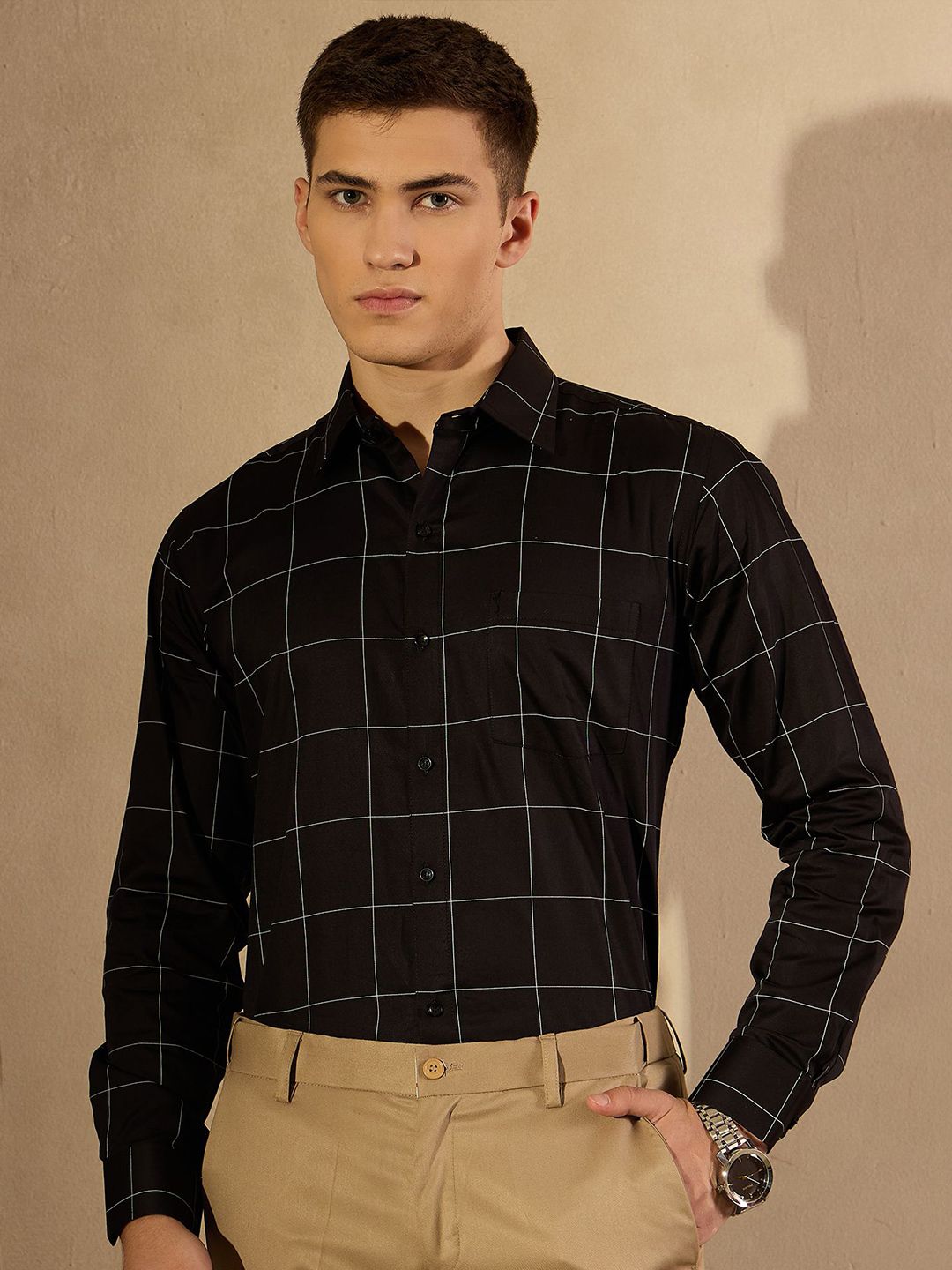 DENNISON Men Smart Spread Collar Windowpane Checked Cotton Formal Shirt