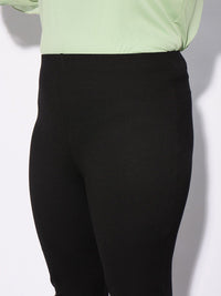 SASSAFRAS Curve Women Plus Size Black Slim Fit Zip Detail Regular Trousers