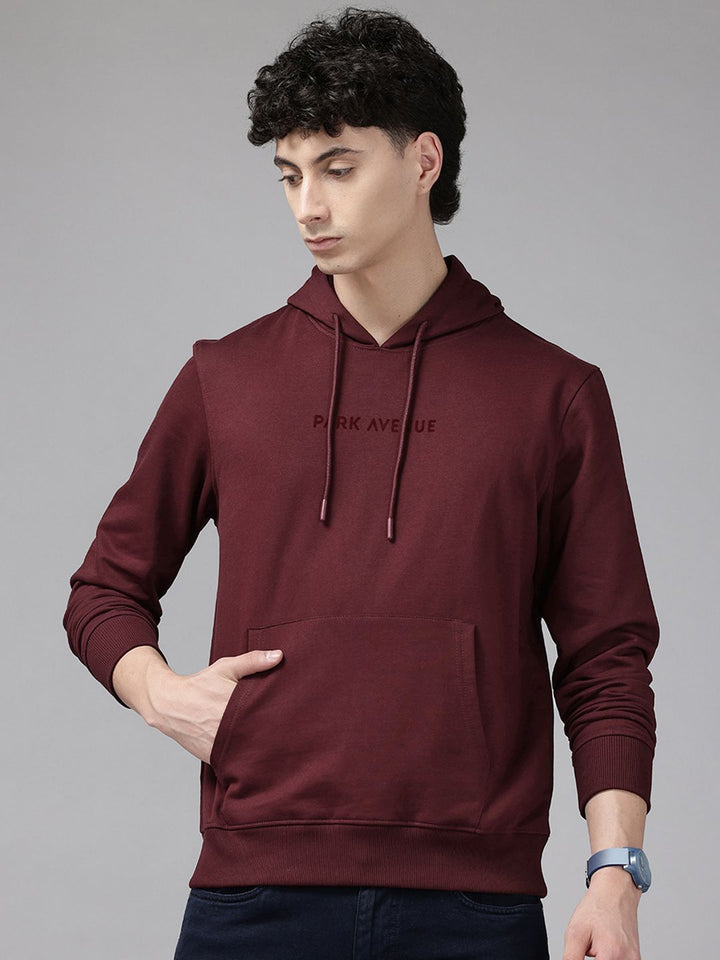 Baju Sweat Bertudung Bercetak Logo Park Avenue