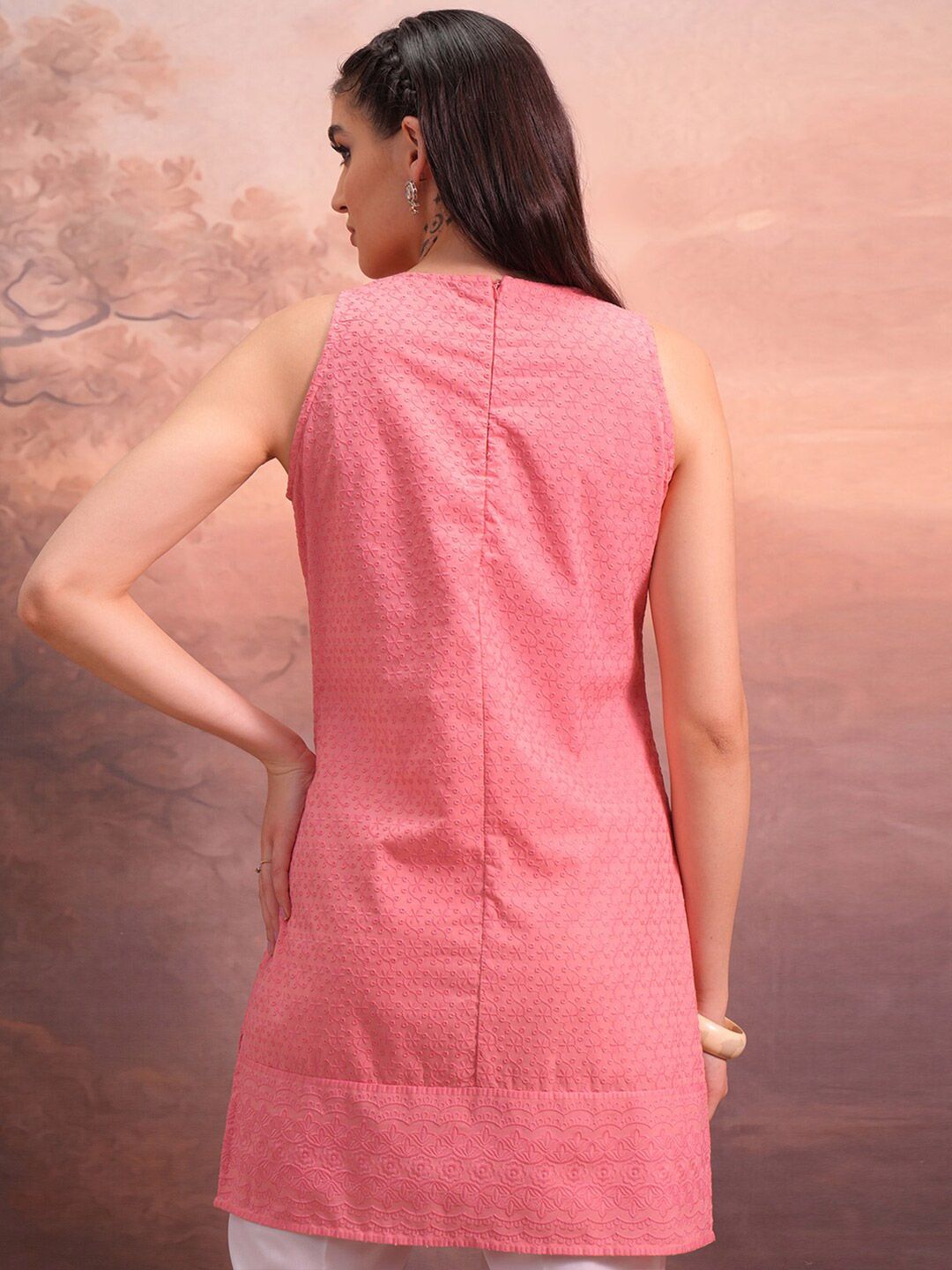 Vishudh Women Embroidered Tunic