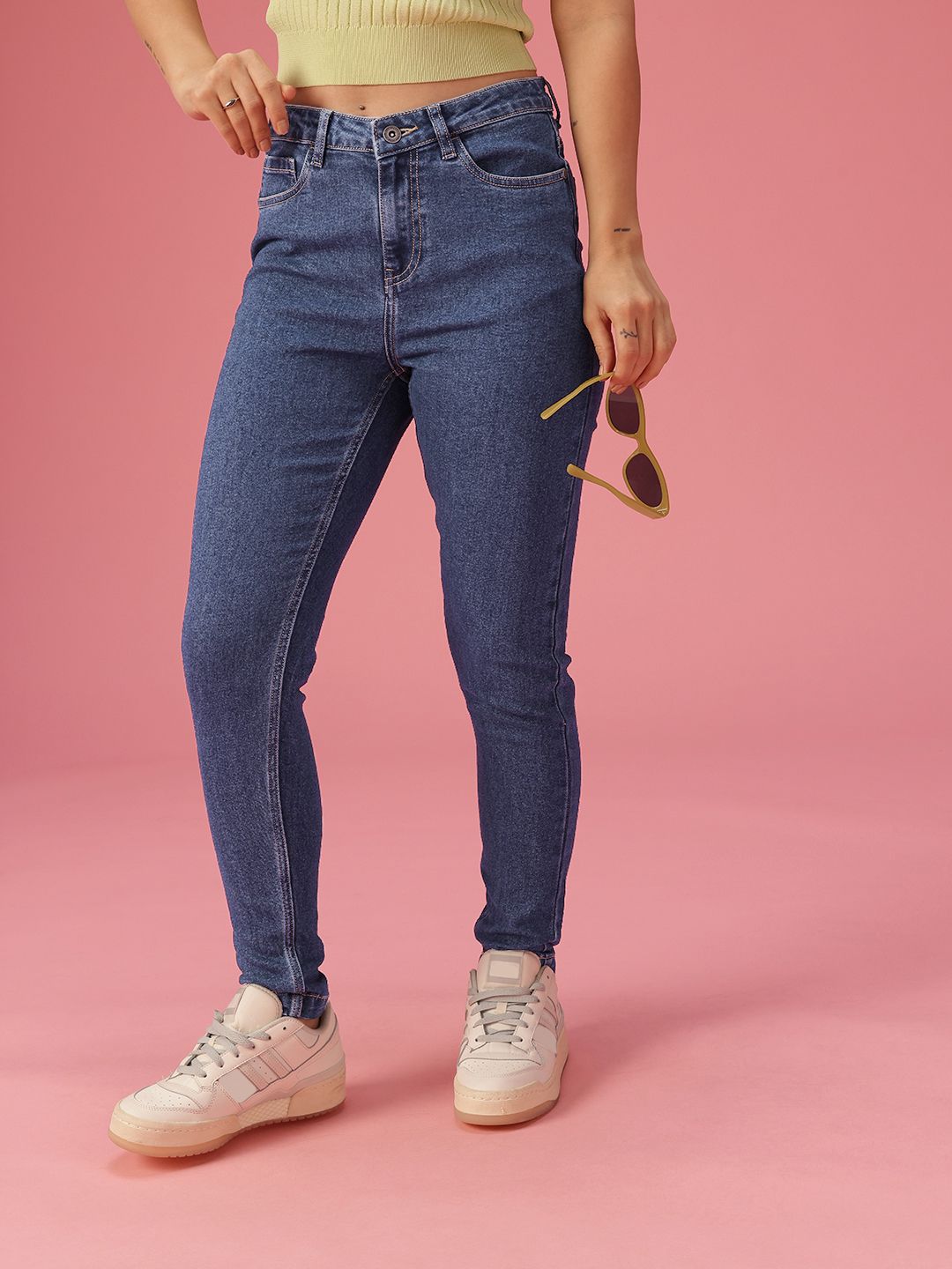 DressBerry Women Skinny Fit High-Rise Light Fade Stretchable Jeans