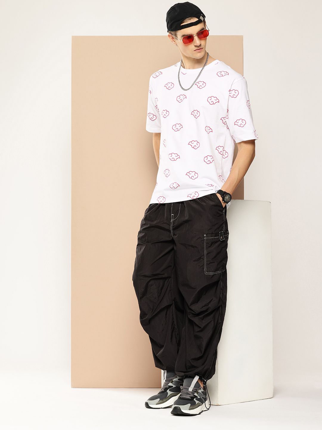Difference of Opinion Men Printed Drop-Shoulder Sleeves Oversized Pure Cotton T-shirt