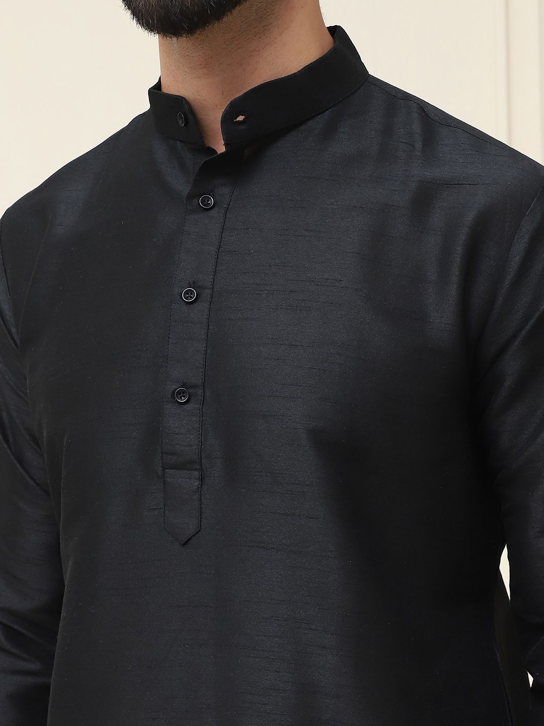 SOJANYA Kurta Campuran Sutera Padat Lelaki