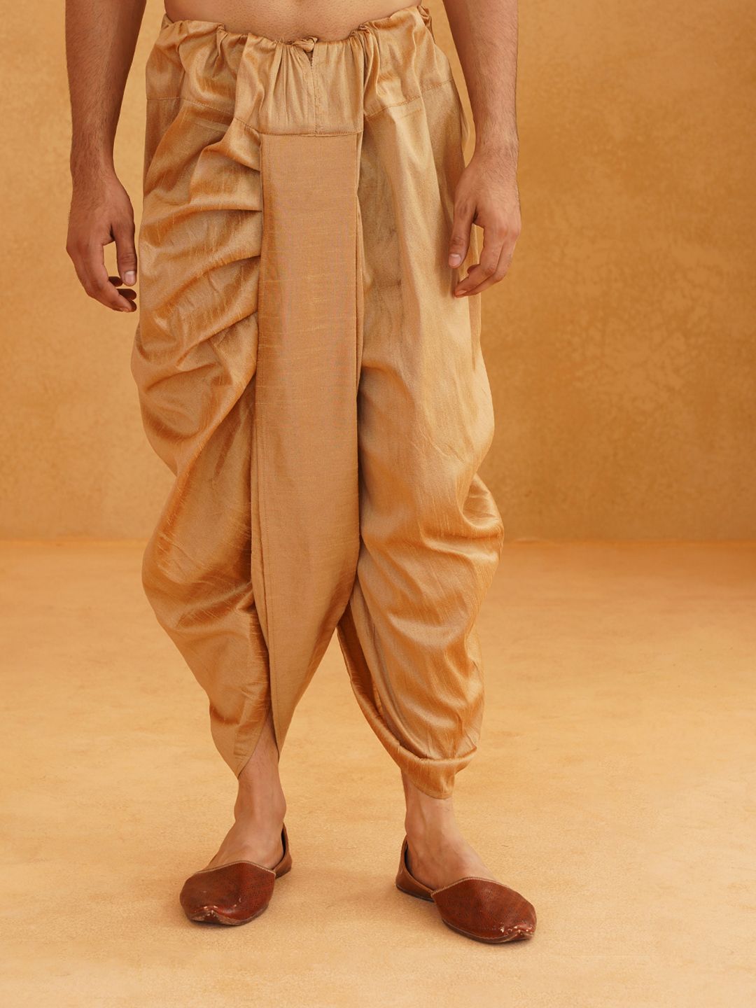 SOJANYA Men Maroon & Gold-Toned Self Design Kurta with Dhoti Pants