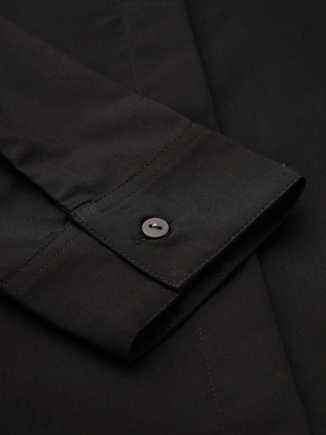Style Quotient Black Smart Spread Collar Formal Shirt