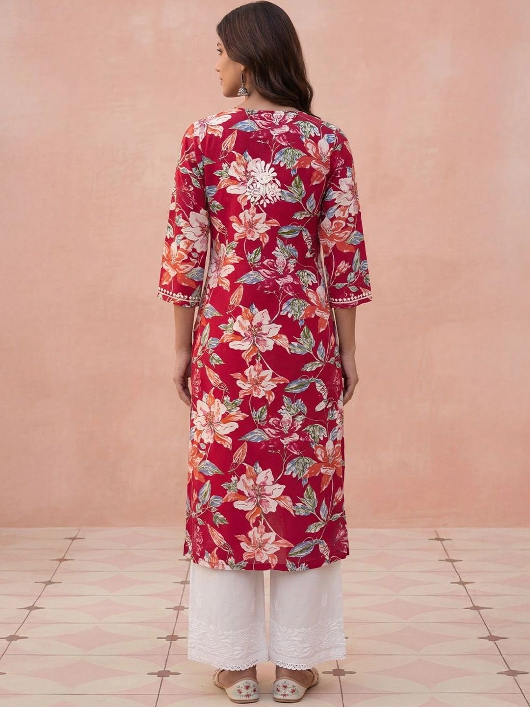 House of Chikankari Women Floral Printed Chikankari Floral Kurta