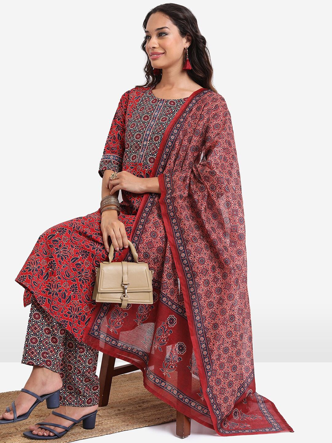 Vishudh Floral Printed Regular Kurta with Trousers & With Dupatta
