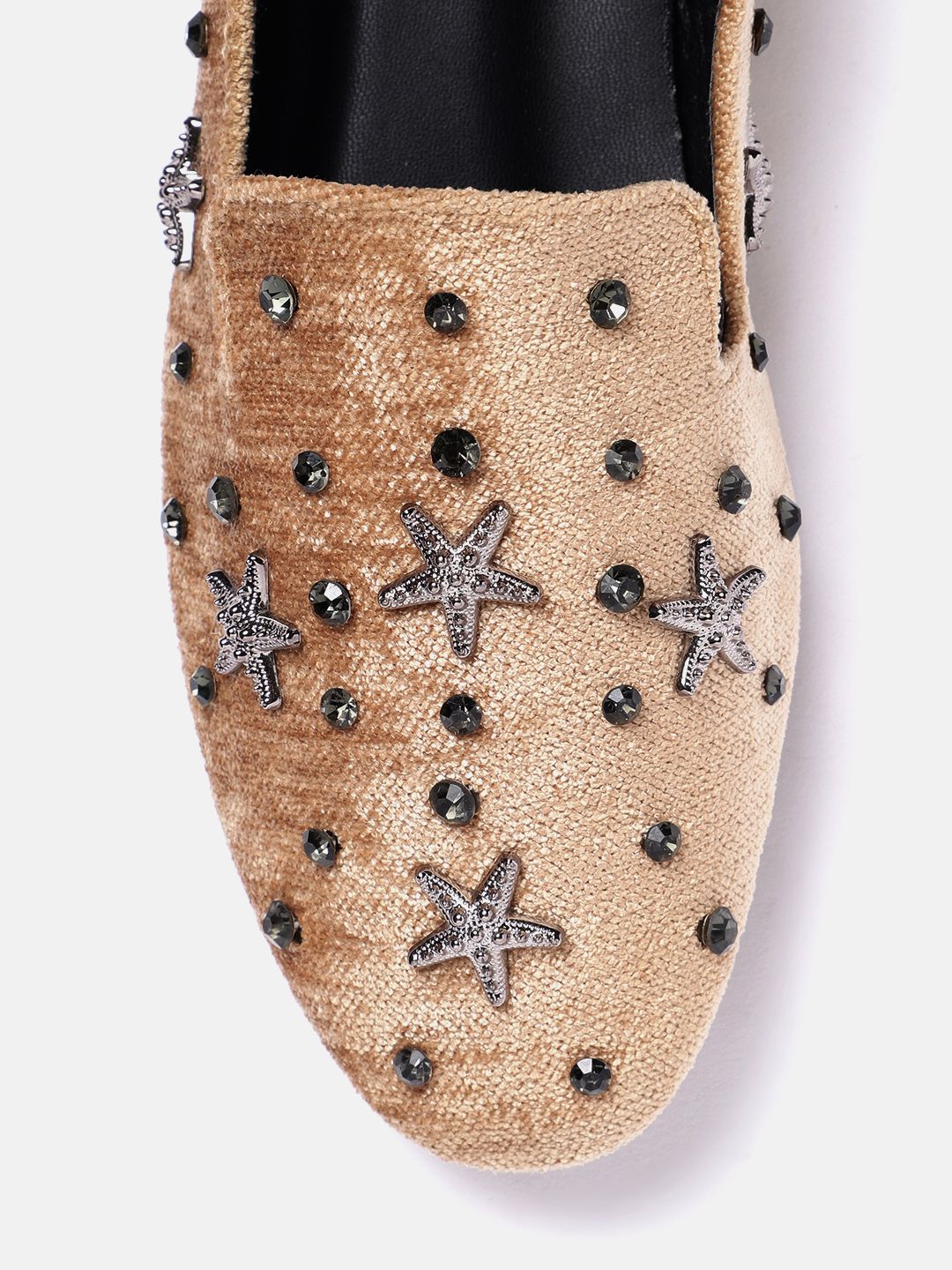 DressBerry Women Western Embellished Slip-On Shoes