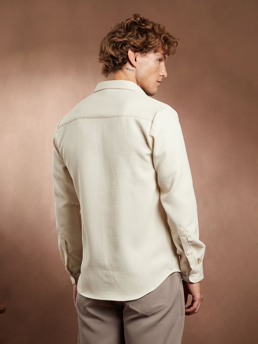 Campus Sutra Self Design Spread Collar Long Sleeves Cotton Comfort Shirt