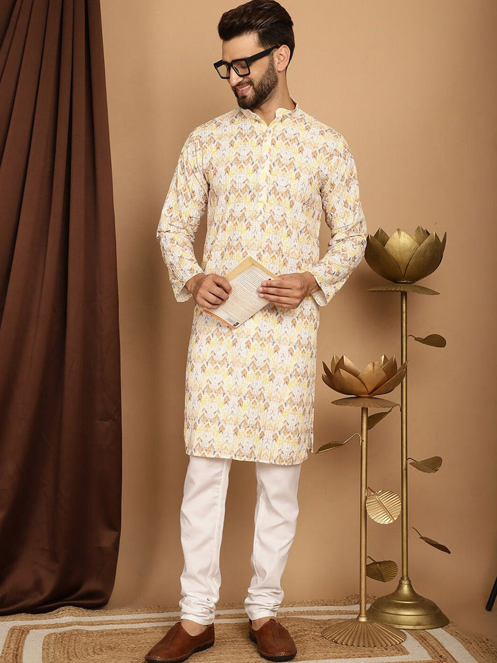 SOJANYA Floral Embroidered Thread Work Pure Cotton Straight Kurta with Churidar