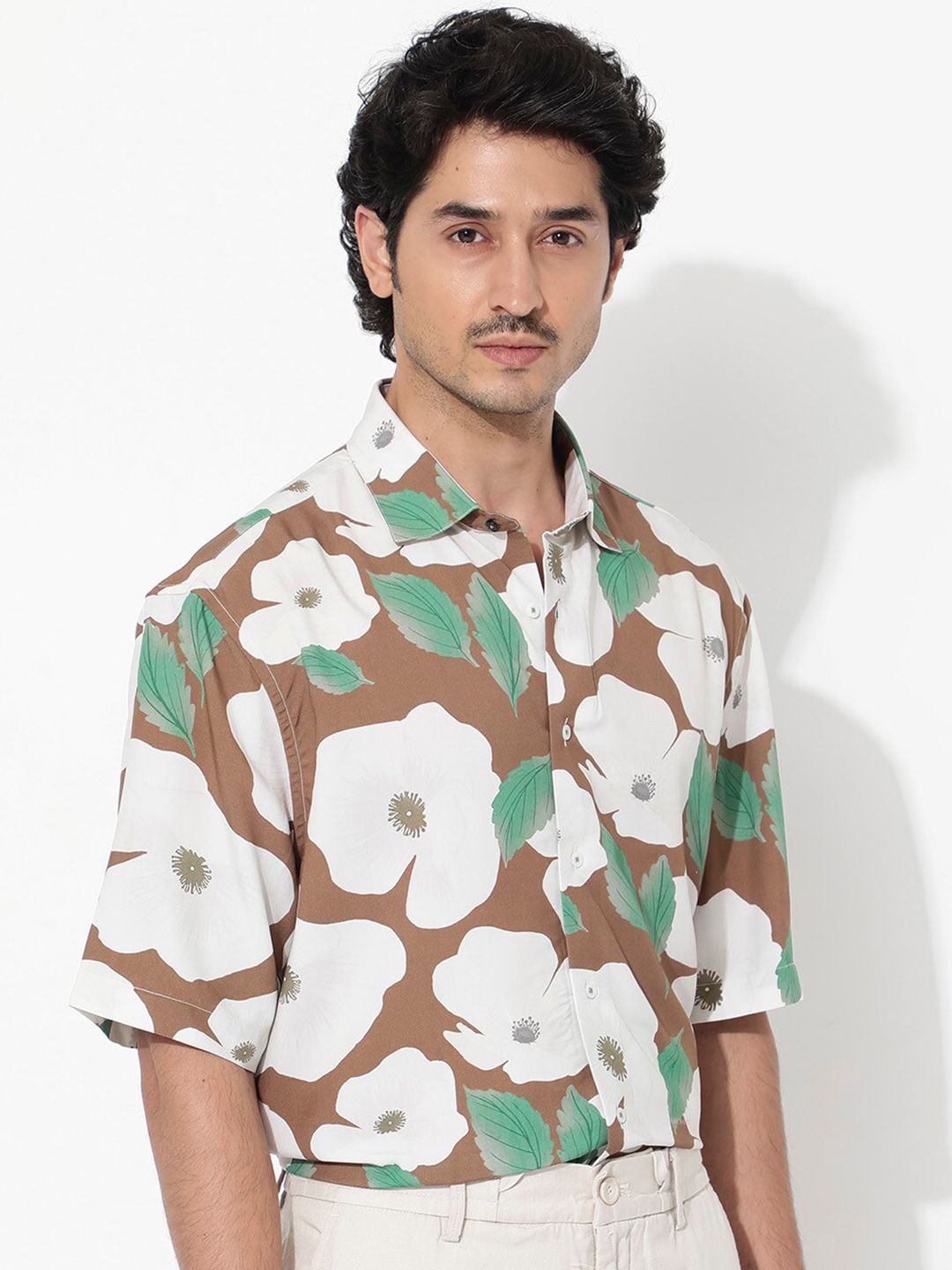 RARE RABBIT Men Yuki Boxy Opaque Floral Printed Shirt